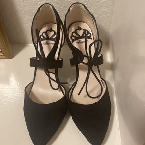 3” Black Suade Heels 7.5